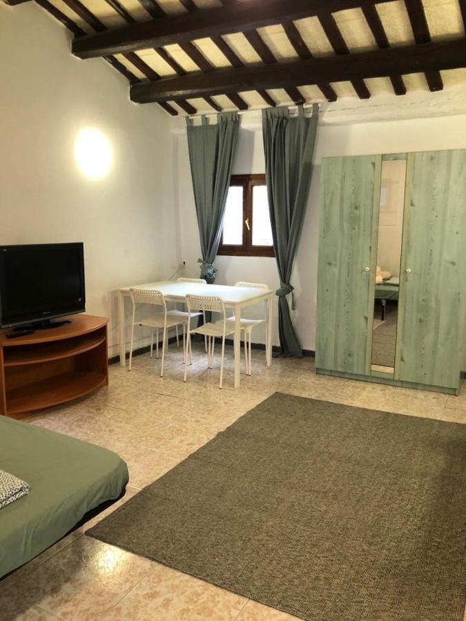 Reus Apartments Εξωτερικό φωτογραφία
